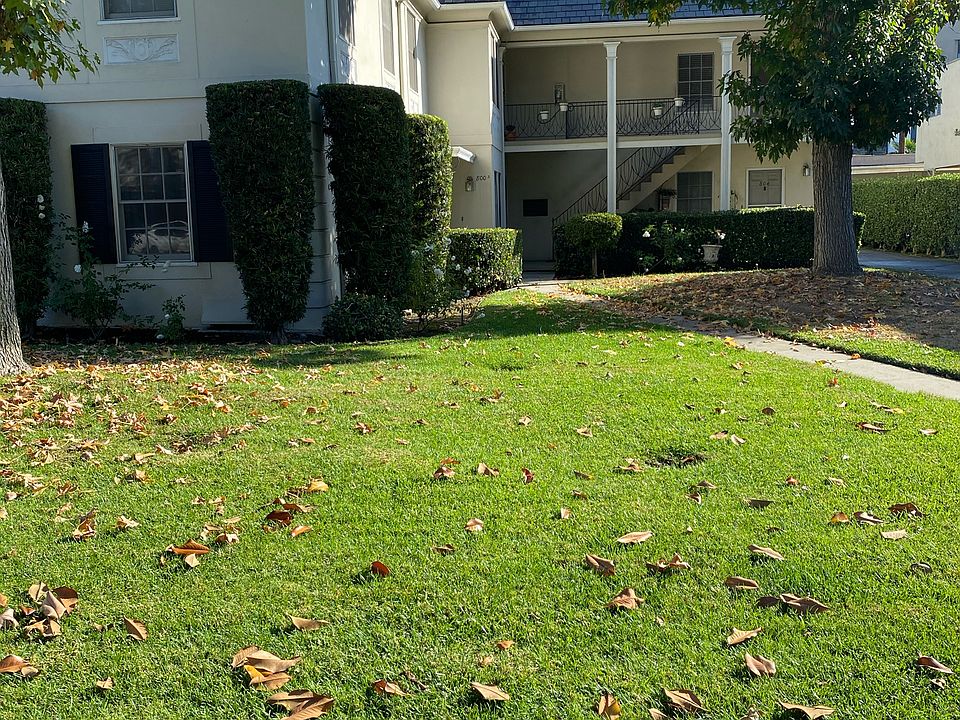 2nd image of 800-804 Orange Grove Ave