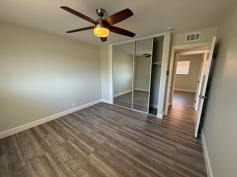 3280 Cabrillo Ave #3 — Photo 5