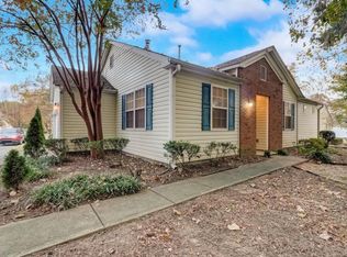 272 Windcroft Ln NW, Acworth, GA 30101