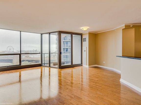 3rd image of 420 E Waterside Dr Unit 512