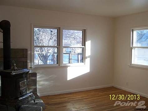 5th image of 338 W Holland St