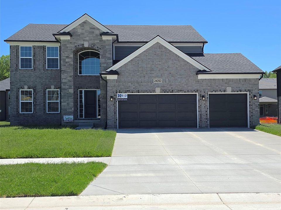 1st image of 24092 Sawgrass Dr