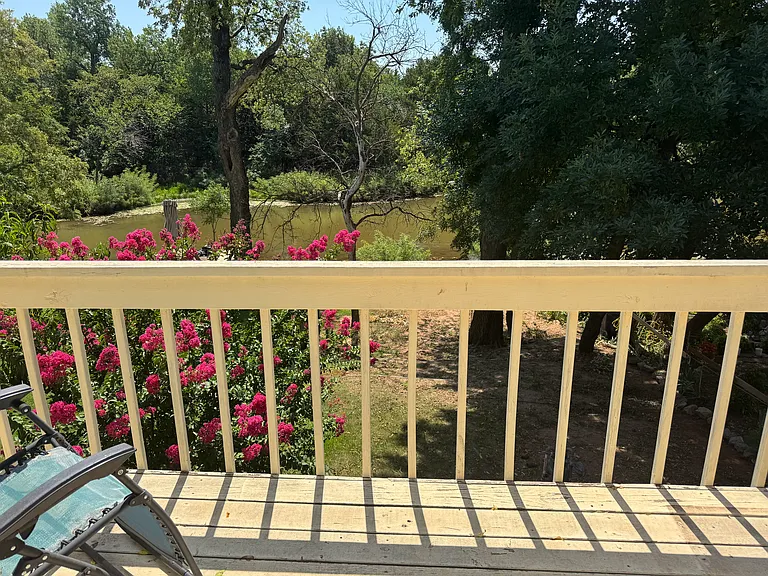 4722 Hemlock Cir — Photo 37