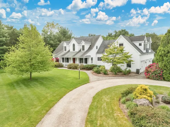 207 Great Pond Road, Simsbury, CT 06070