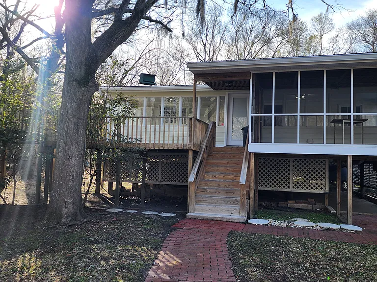 93 Deepwater Ave — Photo 50