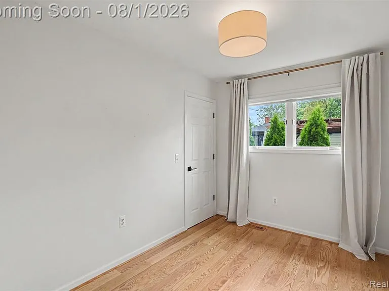 3814 N Blair Ave — Photo 13