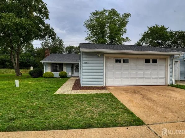 130A Balsam Plz, Monroe Township, NJ 08831