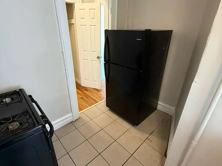 333 Park Ave #5 — Photo 2