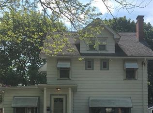 53 Falleson Rd, Rochester, NY 14612