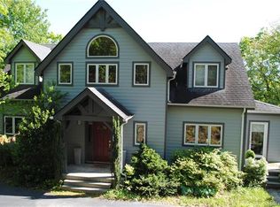 1843 Gateway Pkwy, Old Fort, NC 28762