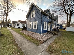 307 Clinton St, Elmore, OH 43416