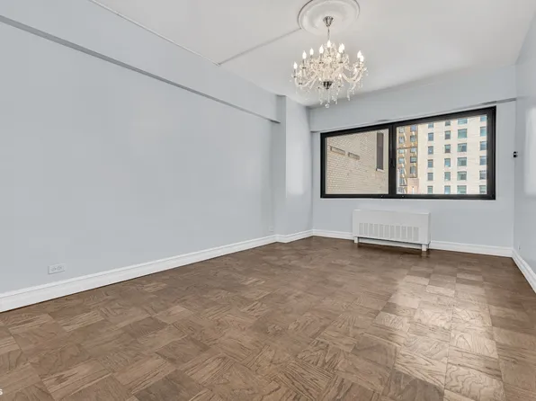 58 West 58th Street image 14 of 18