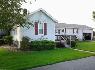1041 E Beech St, Jefferson, OH 44047