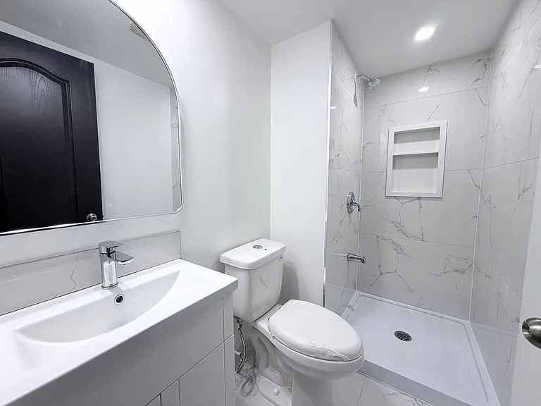 85 Mary St #2 — Photo 8