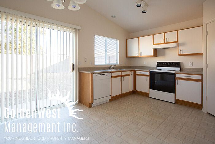 1st image of 12224 W Dahlia Dr
