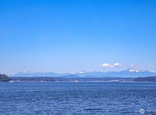 10203 47th Ave SW APT A206, Seattle, WA 98146