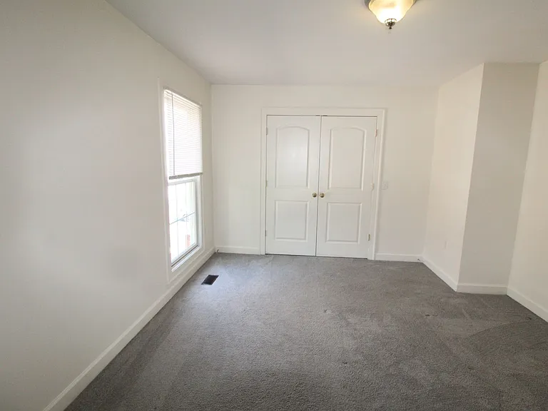301 W Market St — Photo 36
