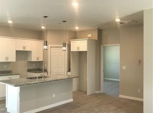 2806 40th St SW, Lehigh Acres, FL 33976