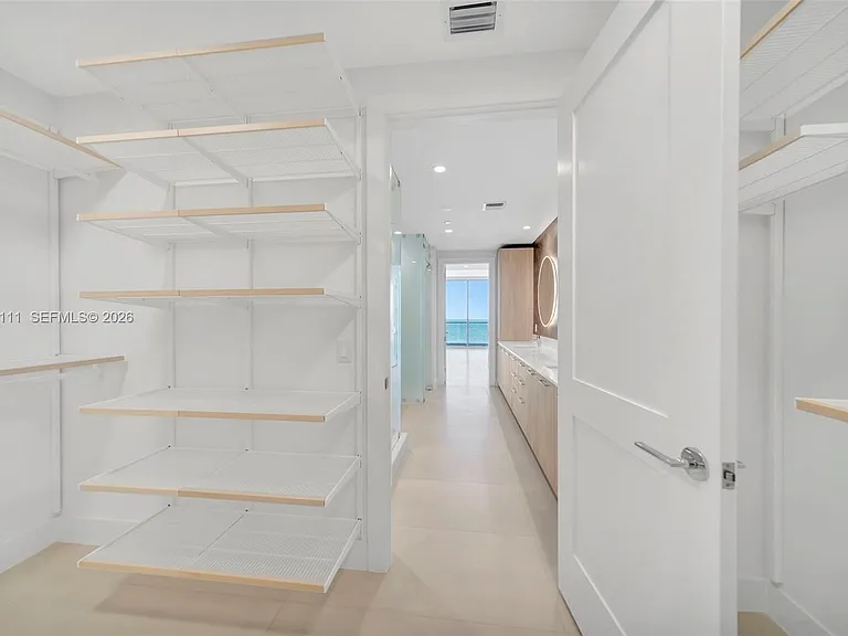 153 N Seabreeze Blvd #801 — Photo 16