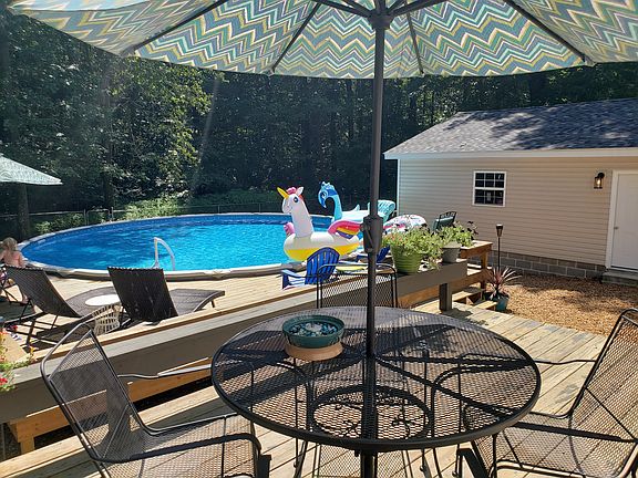 4th image of 8310 Timberland Dr