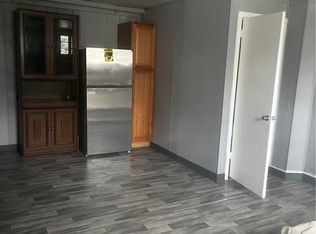 166 5th St #5, Wyoming, PA 18644