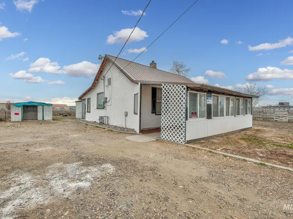 1569 NW 9th St, Ontario, OR 97914