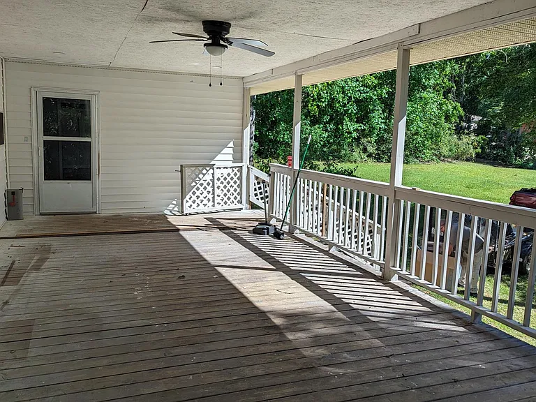 530 Dooley Rd — Photo 24