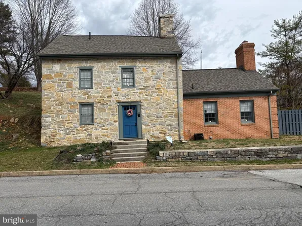 109 S Church St, Sharpsburg, MD 21782