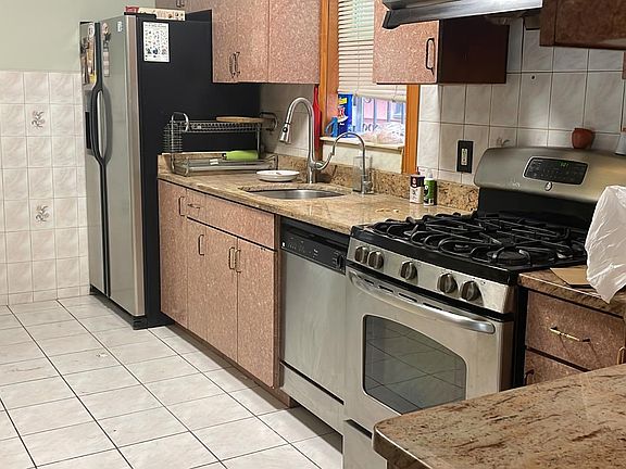 2nd image of 135-10 87th Ave Floor 1