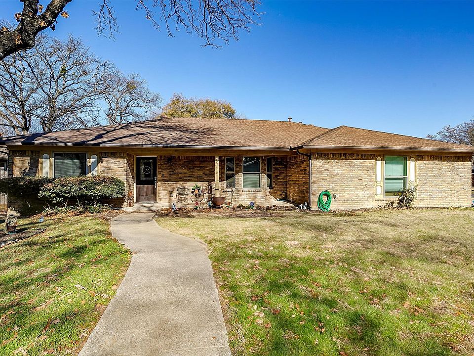 1st image of 4401 Indian Oaks Trl