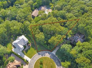 9680 Pacific Ct, Burr Ridge, IL 60527