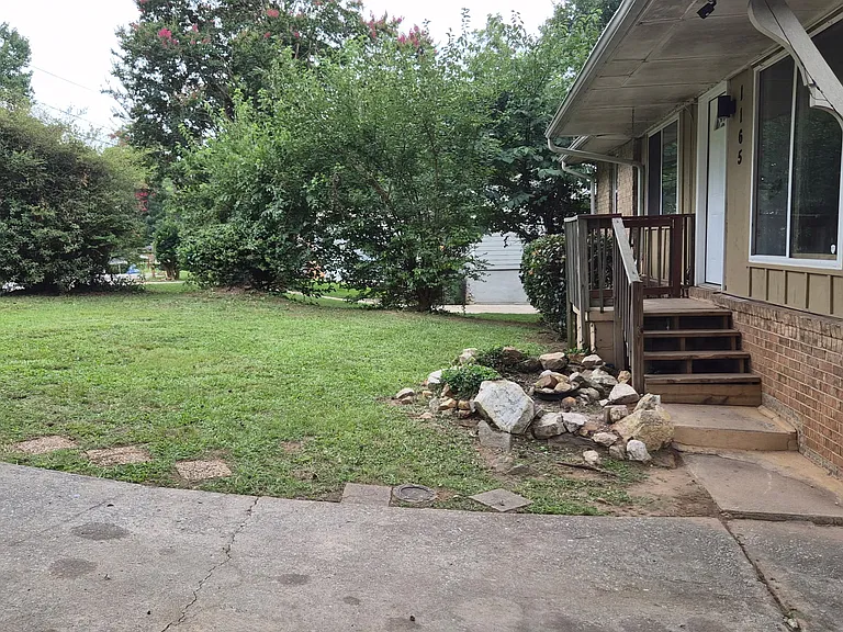 1165 Octavia St SE #1 — Photo 3