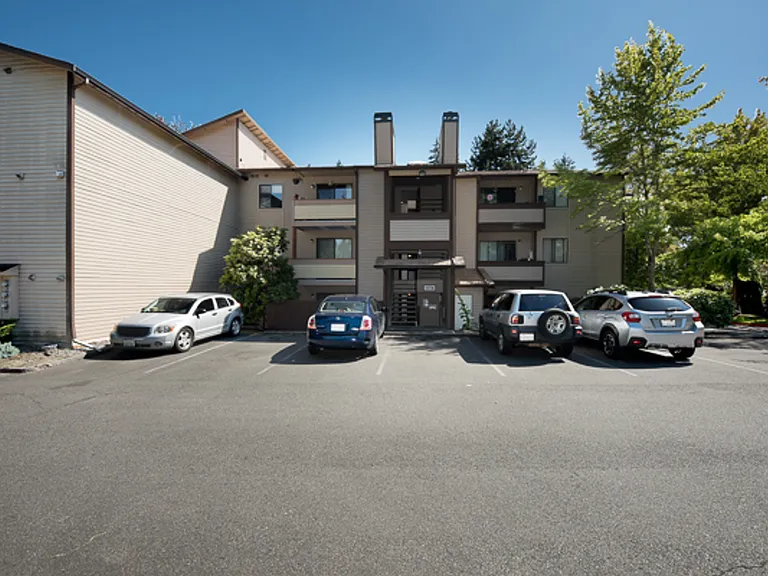 Beardslee Place Apartments — Photo 5