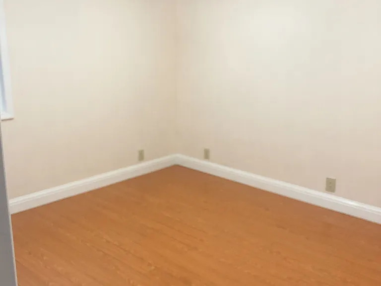 10592 Culbertson Dr — Photo 7