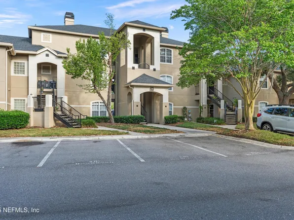 1655 THE GREENS Way #2432, Jacksonville Beach, FL 32250