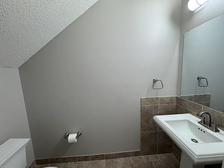 2703 Bay Club Dr — Photo 12