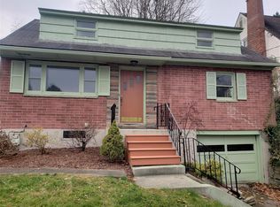 129 Iris Dr, Binghamton, NY 13905
