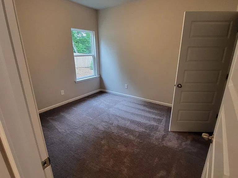 3847 Clarington Dr — Photo 18