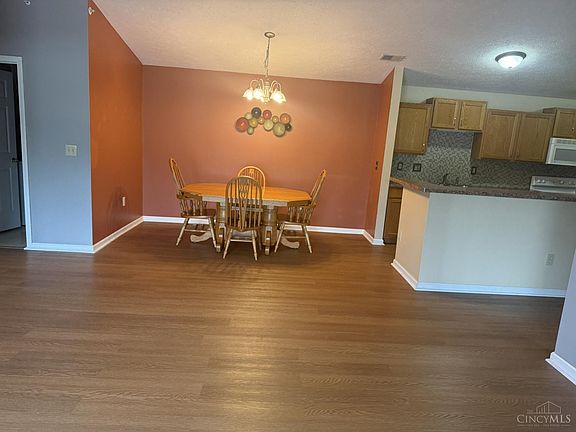 5th image of 7506 Shawnee Ln APT 369