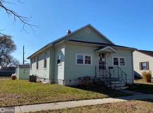 3030 Avenue H, Fort Madison, IA 52627