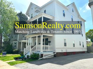 209 4th St #2, Providence, RI 02906