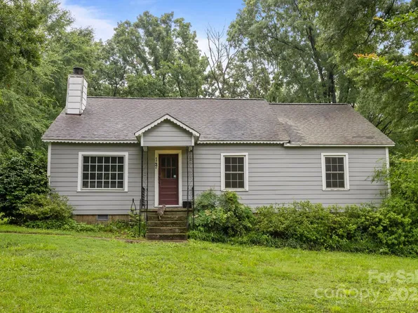 147 Hansard Dr, Charlotte, NC 28214