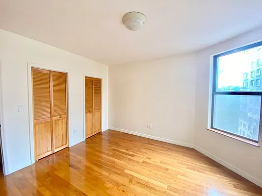 Rented by Crosstown Apartments NYC | media 10