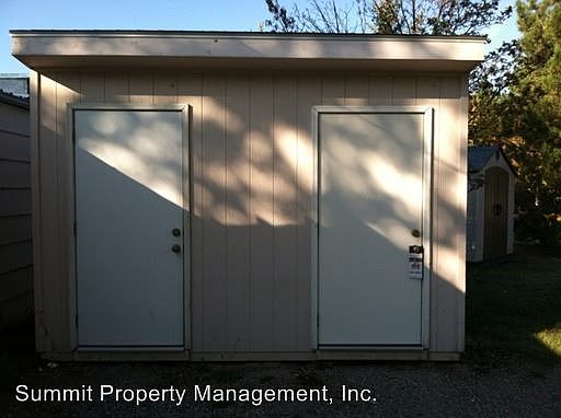 1st image of 710 Mount Ave #B