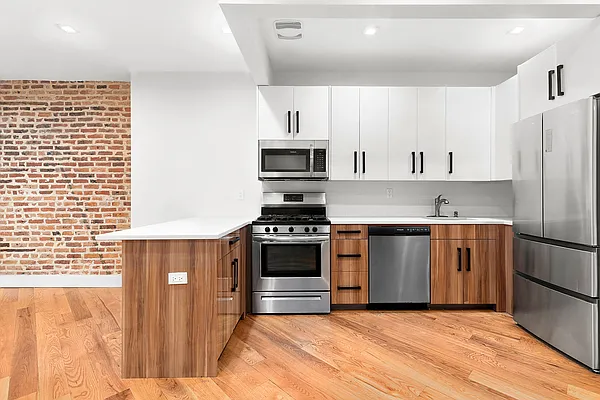 Rented by Corcoran | media 11