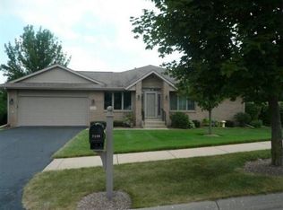 7139 Centennial Trl, Rockford, IL 61107