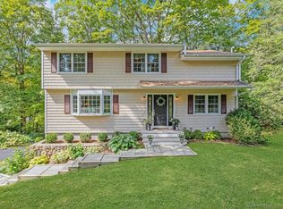 125 Wilton Rd W, Ridgefield, CT 06877
