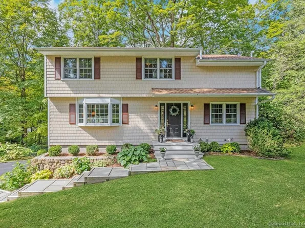125 Wilton Road West, Ridgefield, CT 06877