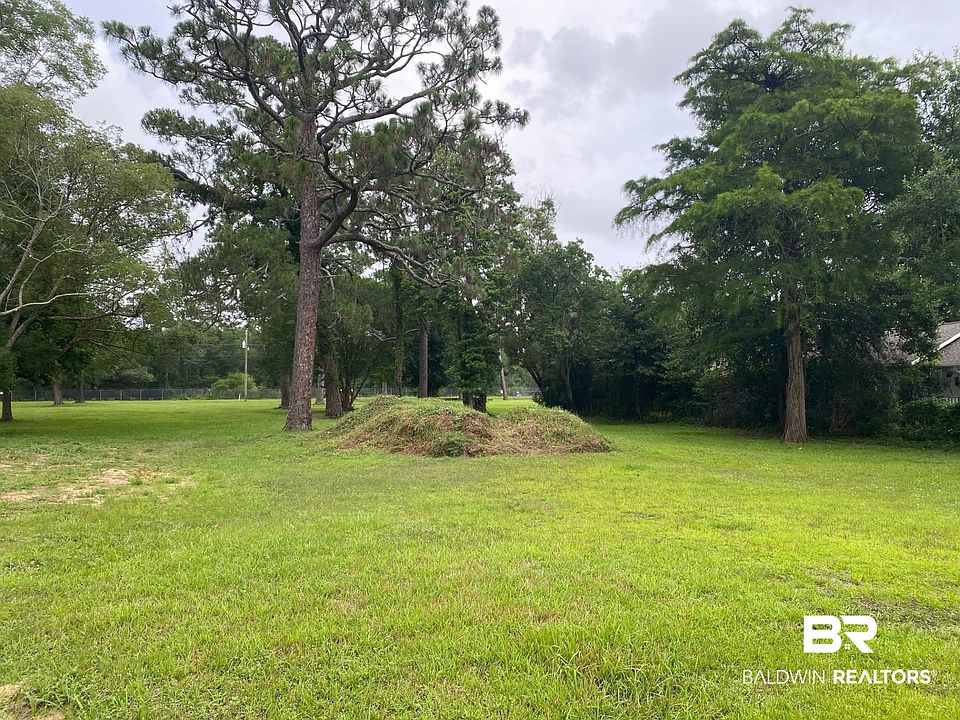 2nd image of 9441 Gulf Beach Hwy
