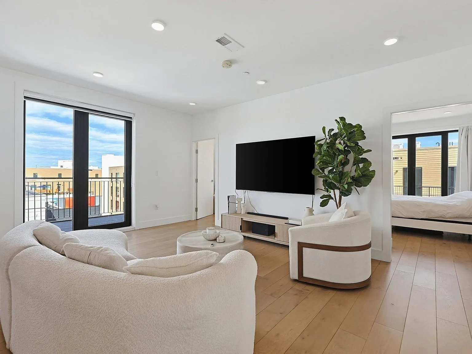 30 Penniman Rd - Unit 605 — Photo 3